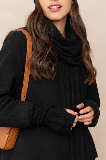ELLANA SCARF BLACK