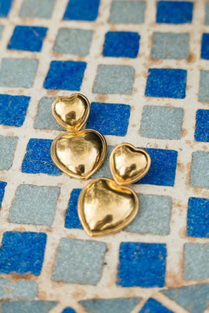 EAR STUDS HEARTS